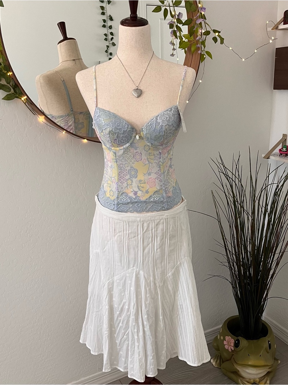 ✧ Bluebell Reverie ✧ - Picture 2 of 5
